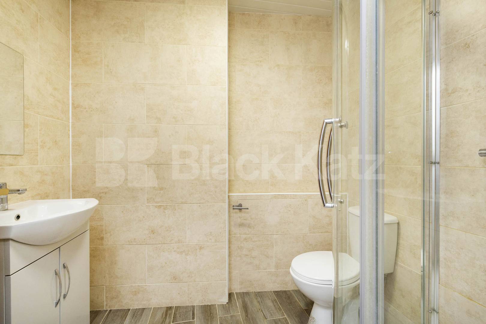 Modern Apartment Burnley Road, Dollis Hill